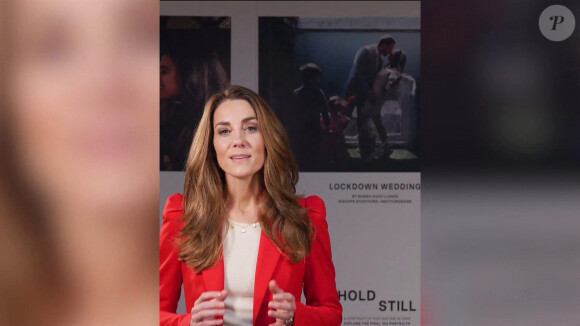 Catherine (Kate) Middleton, duchesse de Cambridge, marque la fin de l'exposition "Hold Still". Novembre 2020