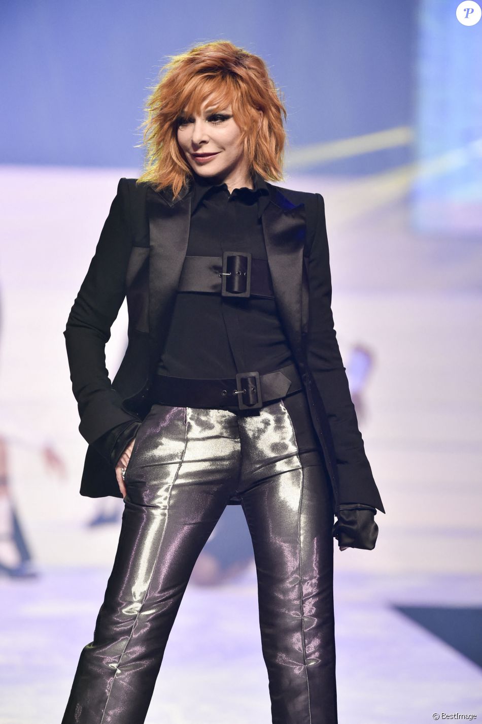 Mylène Farmer - Défilé de mode Haute-Couture printemps-été 2020 "Jean Paul Gaultier" à Paris. Le 22 janvier 2020
