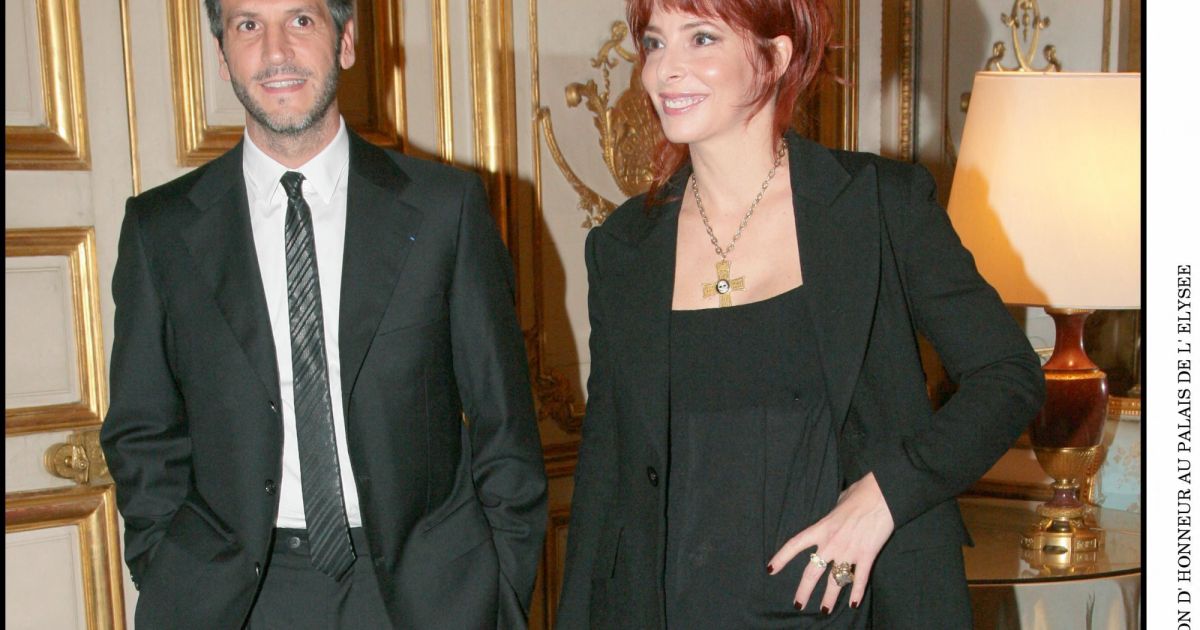 Quel Est Le Compagnon De Mylene Farmer Mylène Farmer amoureuse : qui est son discret compagnon Benoît Di