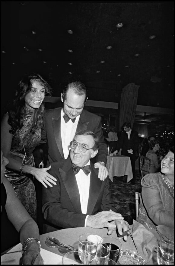 Guy Marchand, sa femme Béatrice Chatelier et Lino Venura à Paris en 1981.