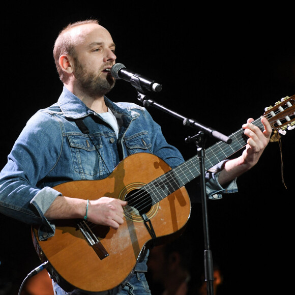 Le chanteur Ours (Charles Souchon) - 14ème Gala de la Fondation pour la recherche sur Alzheimer à l' Olympia à Paris le 18 mars 2019. © Coadic Guirec/Bestimage 