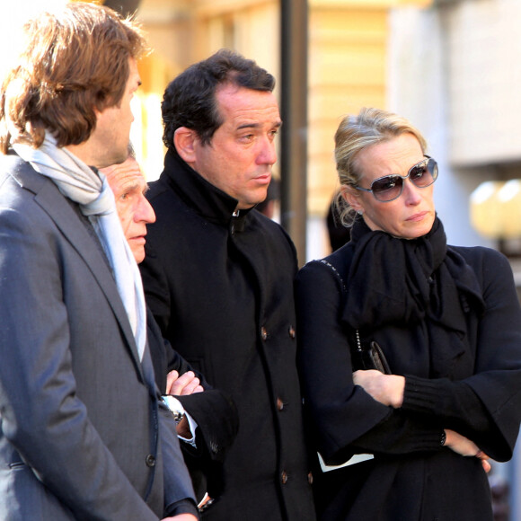 Estelle Lefébure et son compagnon Pascal Ramette - Obsèques de Michel Pastor en l'église Saint-Charles à Monaco le 6 fébrier 2014.