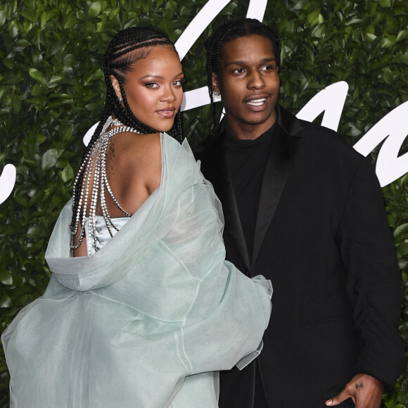 ASAP Rocky, Rihanna - Les célébrités assistent à la cérémonie des "Fashion Awards 2019" au Royal Albert Hall à Londres.