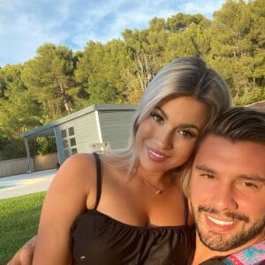 Carla Moreau et Kevin Guedj amoureux sur Instagram, le 8 septembre 2020