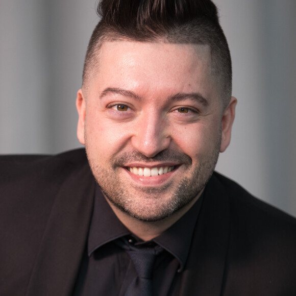 Exclusif - Chris Marques dans les locaux de Webedia pour une Interview pour Purepeople à Levallois-Perret le 9 janvier 2019. © Tiziano Da Silva/Bestimage