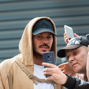 Exclusif - M. Pokora (Matt Pokora) arrive à Médiacité Liège pour la demi-finale de l'émission de The Voice Belgique, le 16 avril 2019.