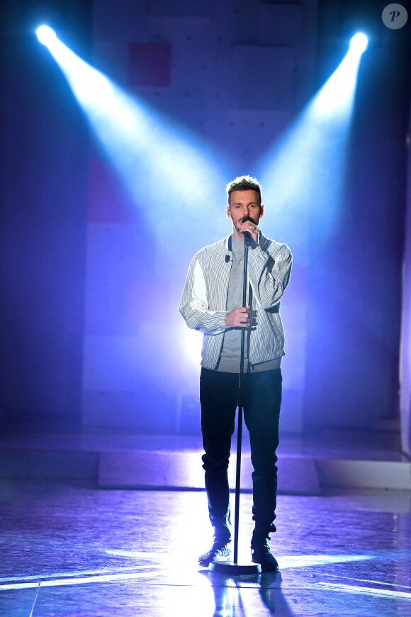 Exclusif - Matt Pokora (M. Pokora) - Enregistrement de l'émission "Vivement Dimanche prochain" au studio Gabriel à Paris, présentée par M.Drucker et diffusée le 28 avril 2019 sur France 2. Le 10 avril 2019 © Guillaume Gaffiot / Bestimage 