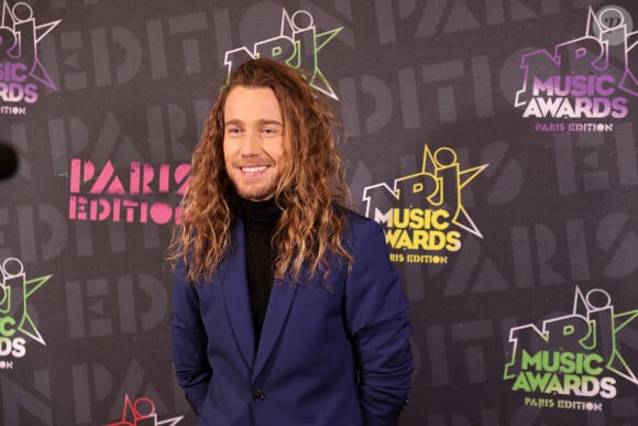 Julien Doré  lors de la 22e édition des NRJ Music Awards à la Seine musicale, le 5 décembre 2020.