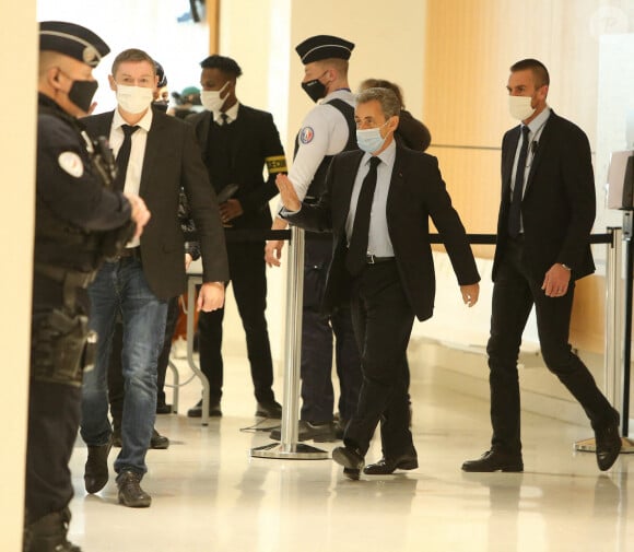 Nicolas Sarkozy - Arrivées au réquisitoire, procès des "écoutes téléphoniques" ( affaire Bismuth) au tribunal de Paris, le 8 décembre 2020 .