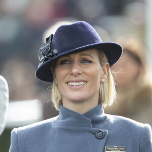 Zara Tindall - Personnalités aux courses de chevaux du festival de Cheltenham le 12 mars 2020. 