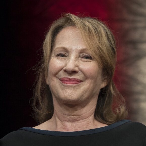 Nathalie Baye - Cérémonie de remise de prix du festival Lumière 2019 à Lyon. Le 18 octobre 2019. © Sandrine Thesillat / Panoramic / Bestimage
