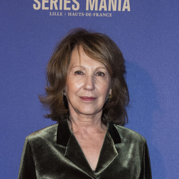 Exclusif - Nathalie Baye - Photocall du dîner de gala Séries Mania à l'hôtel Salomon de Rothschild à Paris, France, le 30 janvier 2019. © Olivier Borde/Bestimage