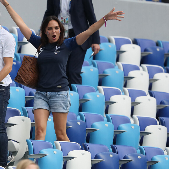 Valérie Bègue (Miss France 2008) et Dylan Deschamps dans les tribunes lors du match de quart de finale de la Coupe du Monde Russia2018 "France - Uruguay (FIFA World Cup Russia2018)" au stade Nijni Novgorod. Le 6 juillet 2018. © Cyril Moreau/Bestimage