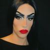 Thomas Vitiello, ancien candidat de "Secret Story" saison 4 en 2010, est méconnaissable. Il est devenu make-up artist et drag-queen à Londres.