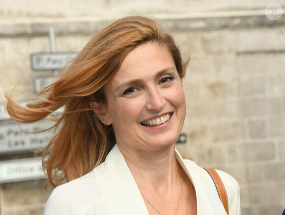 Julie Gayet - People à l'ouverture - Festival du film Francophone d'Angoulême 2020 le 28 Août 2020. © Guirec Coadic / Bestimage 