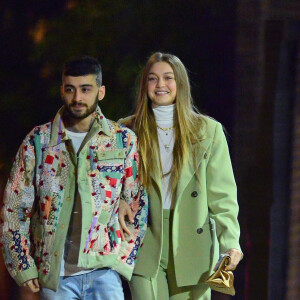 Gigi Hadid et Zayn Malik sont allés dîner au restaurant IL Buco avec B. Hadid et D. Lipa pour l'anniversaire de Yolanda Hadid (la mère de Bella et Gigi) à New York, le 11 janvier 2020.