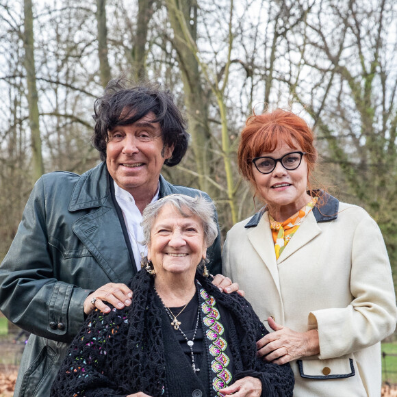 Exclusif - Jean-Pierre Foucault, Marthe Villalonga et Muriel Robin - Sketch La maison de retraite - Backstage du tournage du film "I love you coiffure" de M.Robin. Le 28 janvier 2020 © Cyril Moreau / Bestimage