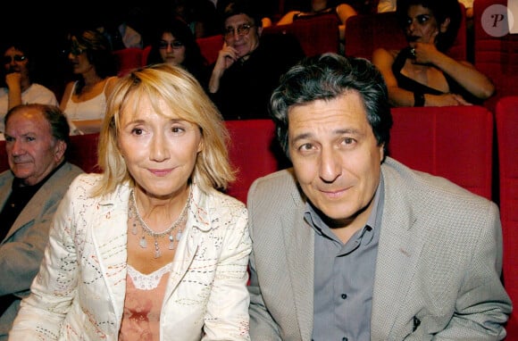 Marie-Anne Chazel et Christian Clavier à la première du film "Au secours, j'ai 30 ans" au Gaumont Ambassade des Champs-Elysées à Paris.