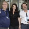 Dominique Besnehard, Béatrice Dalle et Jean-Hugues Anglade visitant l'exposition "Béatrice Dalle par Rémi Loca" lors du 8ème Festival du Film Francophone d'Angoulême, le 29 août 2015. 