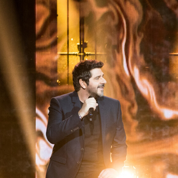 Patrick Fiori et Florent Pagny - Enregistrement de l'émission "Fête de la chanson française" à l'Olympia à Paris, qui sera diffusée le 9 janvier sur France 2. © Tiziano Da Silva - Cyril Moreau / Bestimage