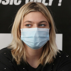 Exclusif - Louane présente son dernier album "Joie de vivre" à Nice. Le 21 octobre 2020.