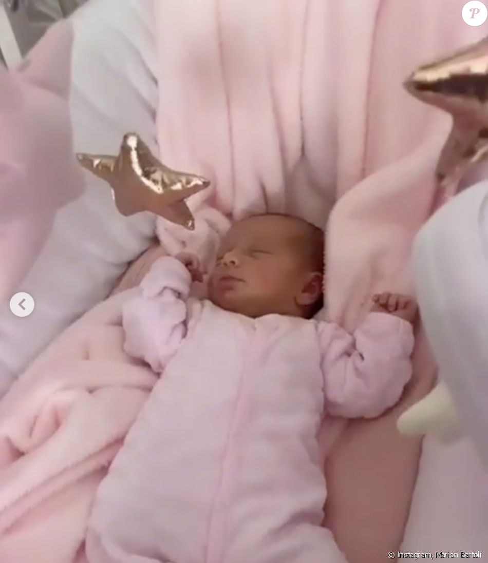 Kamilya, la fille de Marion Bartoli et Yahya Boumediene. Janvier 2020.