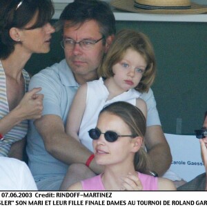 Carole Gaessler et son mari Franck avec leur fille Margaux - Tournoi de Roland Garros 2003