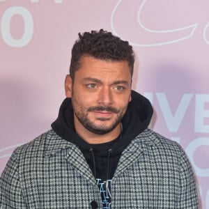 Kev Adams - Photocall du défilé Etam Live Show 2020 à Paris le 29 septembre 2020. © Pool Agence Bestimage