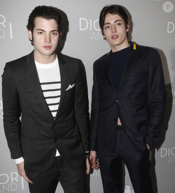 Peter Brant Jr et son frère Harry Brant - Soirée de présentation du documentaire "Dior and I" sur les débuts du designer Raf Simmons chez Dior, au "Paris Theater" à New York, le 7 avril 2015.