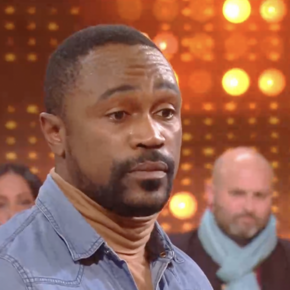 Otis, ancien candidat, fait son retour dans le jeu "À prendre ou à laisser" pour lancer un triste appel, lundi 18 janvier 2021 sur C8.