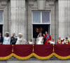 Michael Middleton, Carole Middleton, le prince Charles et Camilla Parker Bowles, duchesse de Cornouailles, la reine Elisabeth II d'Angleterre, le prince Philip, duc d'Edimbourg, Pippa Middleton et le prince Harry - Mariage de Kate Middleton et du prince William d'Angleterre à Londres. Le 29 avril 2011