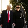 Donald Trump et sa femme Melania quittent définitivement la Maison Blanche à Washington, le jour de l'investiture du nouveau président des Etats-Unis, pour rejoindre la base Andrews et s'envoler pour la Floride à bord de Air Force One une dernière fois. Le 20 janvier 2021