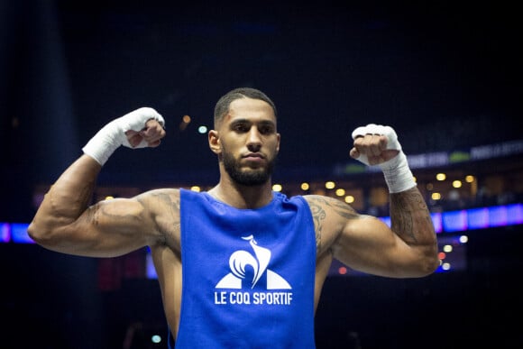 Joie de Tony Yoka( poids Lourds ) - Tony Yoka remporte son combat de boxe contre Johann Duhaupas dans la catégorie poids lourds dès le premier round à Paris La Défense Arena le 25 septembre 2020. © JB Autissier / Panoramic / Bestimage  