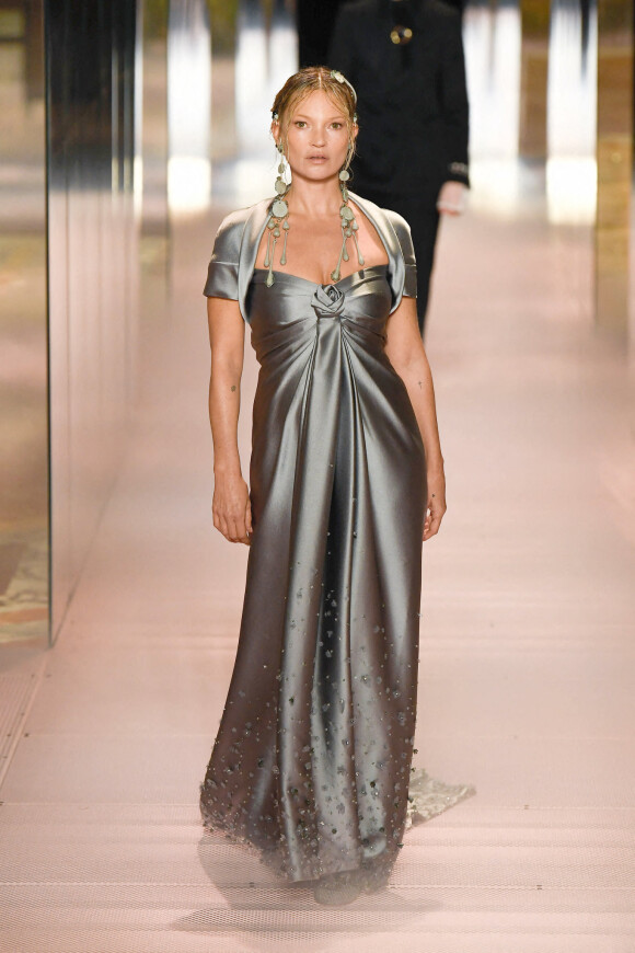 Kate Moss - Défilé Haute Couture Fendi collection printemps / été 2021 à Paris le 27 janvier 2021.
