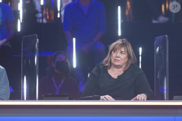 Exclusif - Michèle Bernier - Émission "Eurovision France, c'est vous qui décidez" sur France 2 en direct du Studio 128 à la Plaine Saint-Denis le 30 janvier 2021. © Tiziano Da Silva / Pierre Perusseau / Bestimage 