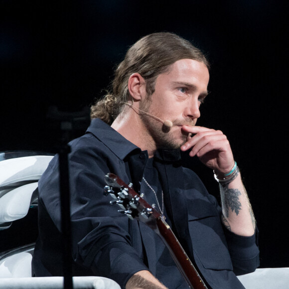 Exclusif - Julien Doré - Enregistrement de l'émission "La Chanson secrète 6" à la Scène musicale à Paris. Le 8 septembre 2020 © Gaffiot-Moreau / Bestimage 