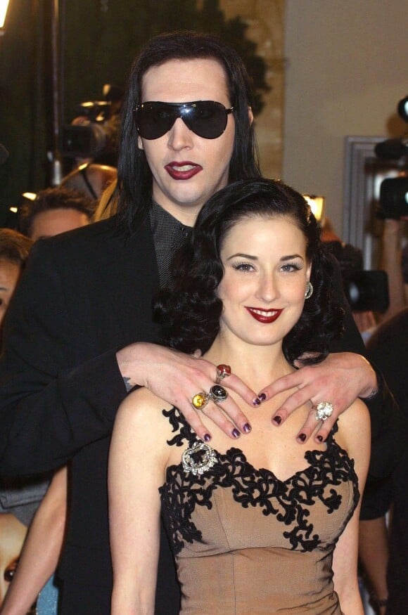Marilyn Manson et Dita Von Teese - Première du film "From Hell" des frères Hugues.