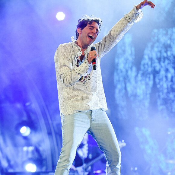 Mika en concert lors de la 70ème édition du festival de Sanremo, le 6 février 2020. 