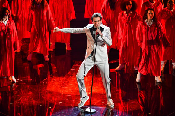 Mika en concert lors de la 70ème édition du festival de Sanremo, le 6 février 2020. 