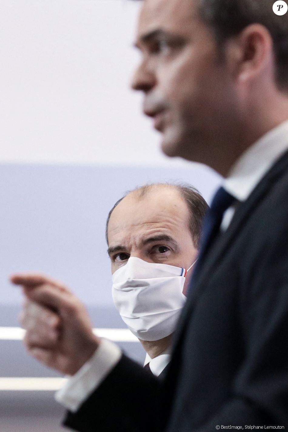 Jean Castex, premier ministre, Olivier Véran, ministre des solidarités et de la santé lors de la conférence de presse sur le point de situation sur la lutte contre l'épidémie de coronavirus (COVID-19) à Paris le 4 février 2021. © Stéphane Lemouton / Bestimage