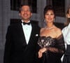 Robert Altman (à gauche), le mari de l'actrice Lynda Carter (deuxième en partant de la gauche), est mort.