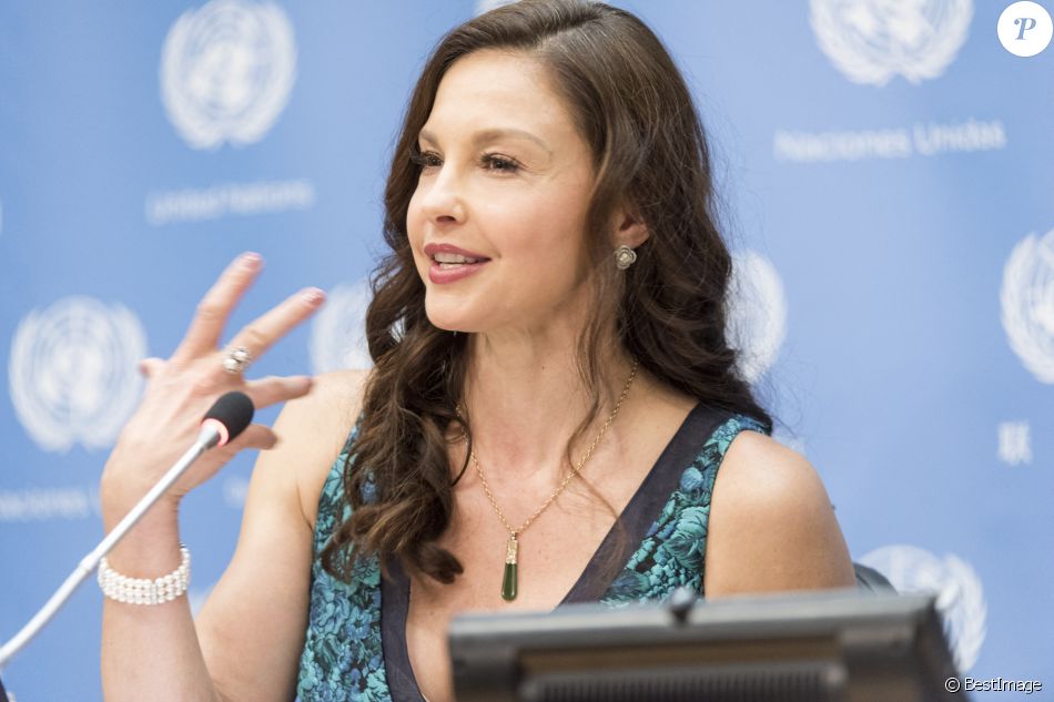 Conférence de presse de Ashley Judd pour sa nomination comme ambassadrice de bonne volonté pour l'UNFPA, le fond des Nations-Unis pour la population à New York le 15 mars 2016.
