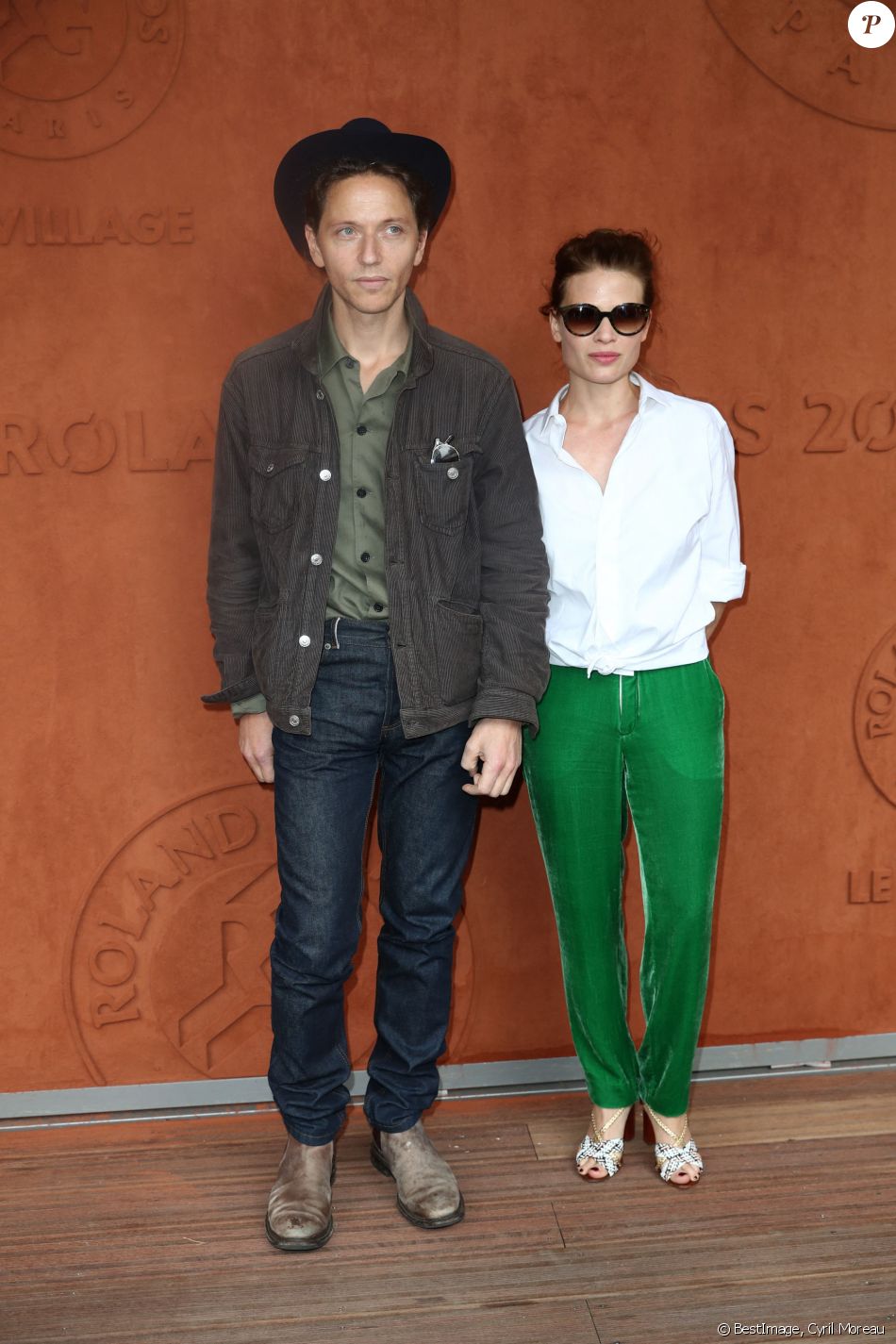 Raphaël et Mélanie Thierry au village des internationaux de France de tennis de Roland Garros 2019 à Paris le 7 juin 2019. © Cyril Moreau / Bestimage