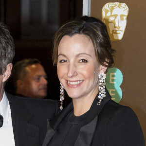 Hugh Grant et sa compagne Anna Eberstein (enceinte), à la 71ème cérémonie des British Academy Film Awards (BAFTA) au Royal Abert Hall à Londres, le 18 février 2018. © Ray Tang via Zuma Press/Bestimage