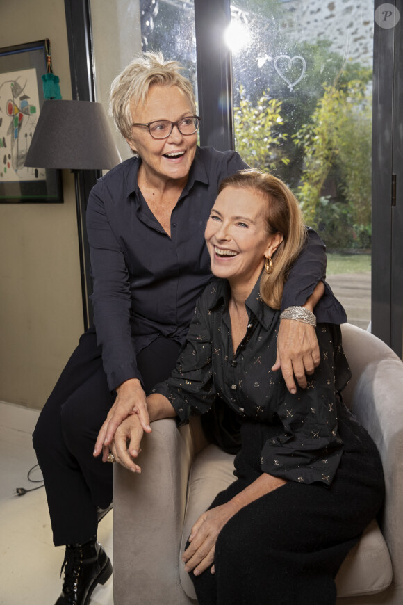 Exclusif - Muriel Robin et Carole Bouquet - Sketch "Le barbecue" - Enregistrement de l'émission "I love you coiffure" de Muriel Robin. Le 21 janvier 2020. © Cyril Moreau / Bestimage