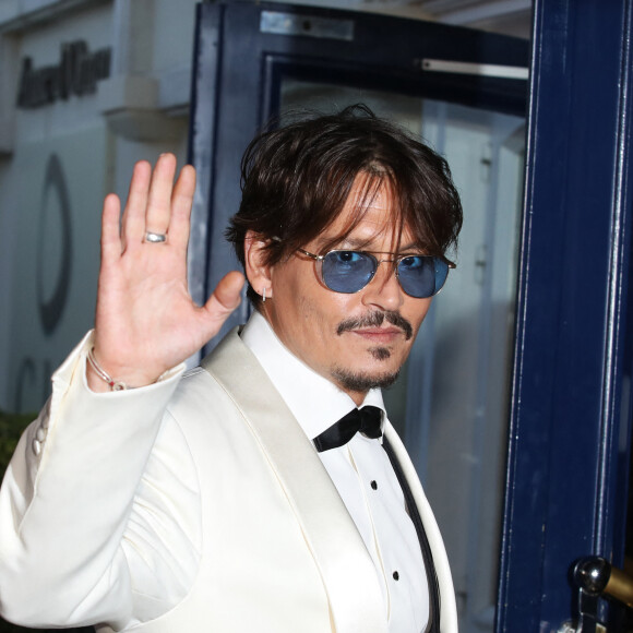 ohnny Depp - Tapis rouge du film "Waiting for the Barbarians" avant la cérémonie d'hommage à J. Depp pour l'ensemble de sa carrière lors du 45ème festival du Cinéma Américain de Deauville le 8 septembre 2019. © Denis Guignebourg/Bestimage 