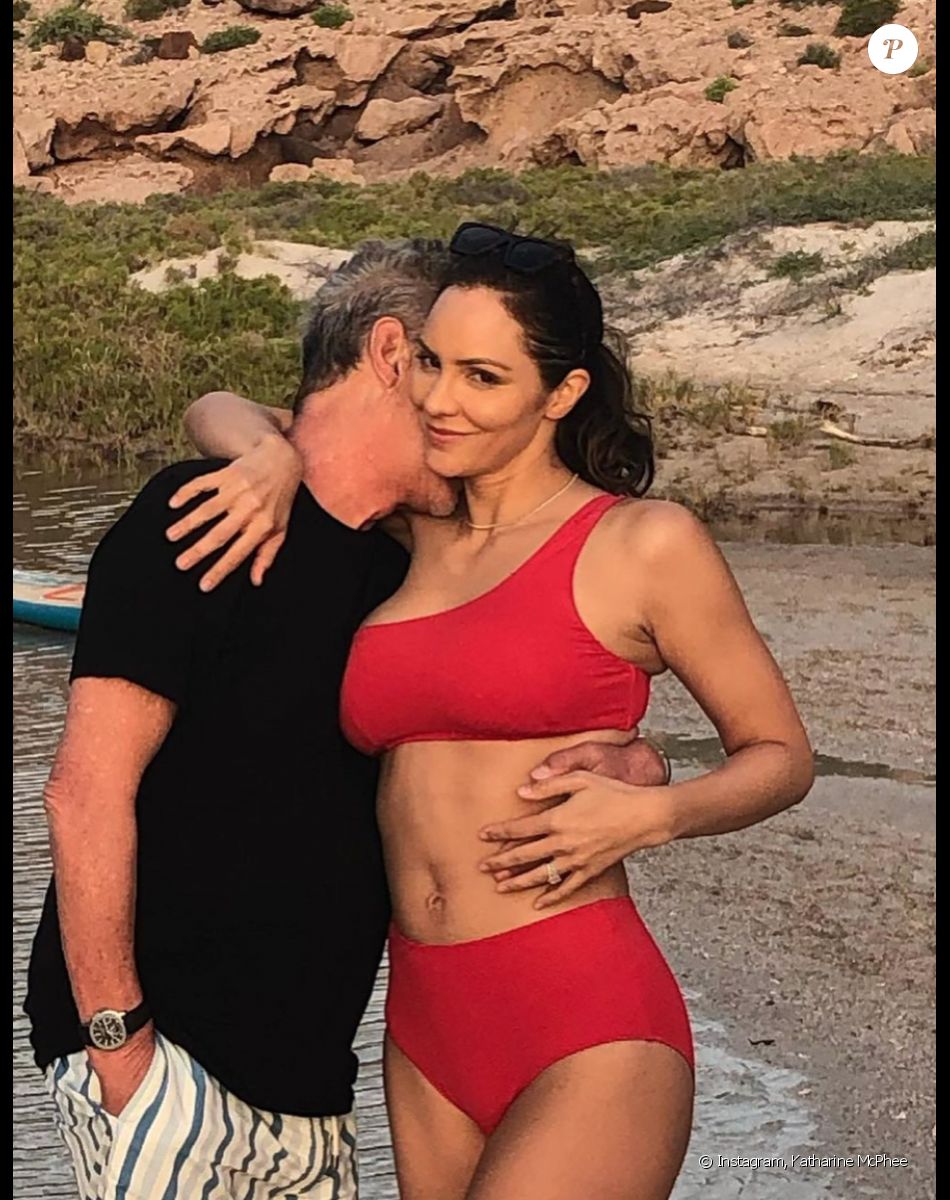 Katharine McPhee et son mari David Foster. Photo publiée le 14 février 2021.