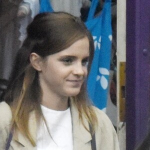 Exclusif - Emma Watson est allée faire du shopping dans le magasin de lingerie Tallulah à Londres. Le 9 juillet 2020