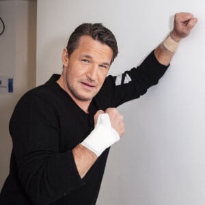 Exclusif - Benjamin Castaldi (la main bandée suite à une brulure grave) - Backstage de l'enregistrement de l'émission "A prendre ou à laisser" (APOAL), et de "Touche Pas à Mon Poste" (TPMP), présentée par C.Hanouna et diffusée en direct sur C8 le 20 janvier © Jack Tribeca / Bestimage