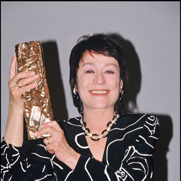 Annie Girardot, césar du meilleur second rôle pour Les Misérables de Claude Lelouch, le 3 mars 1996